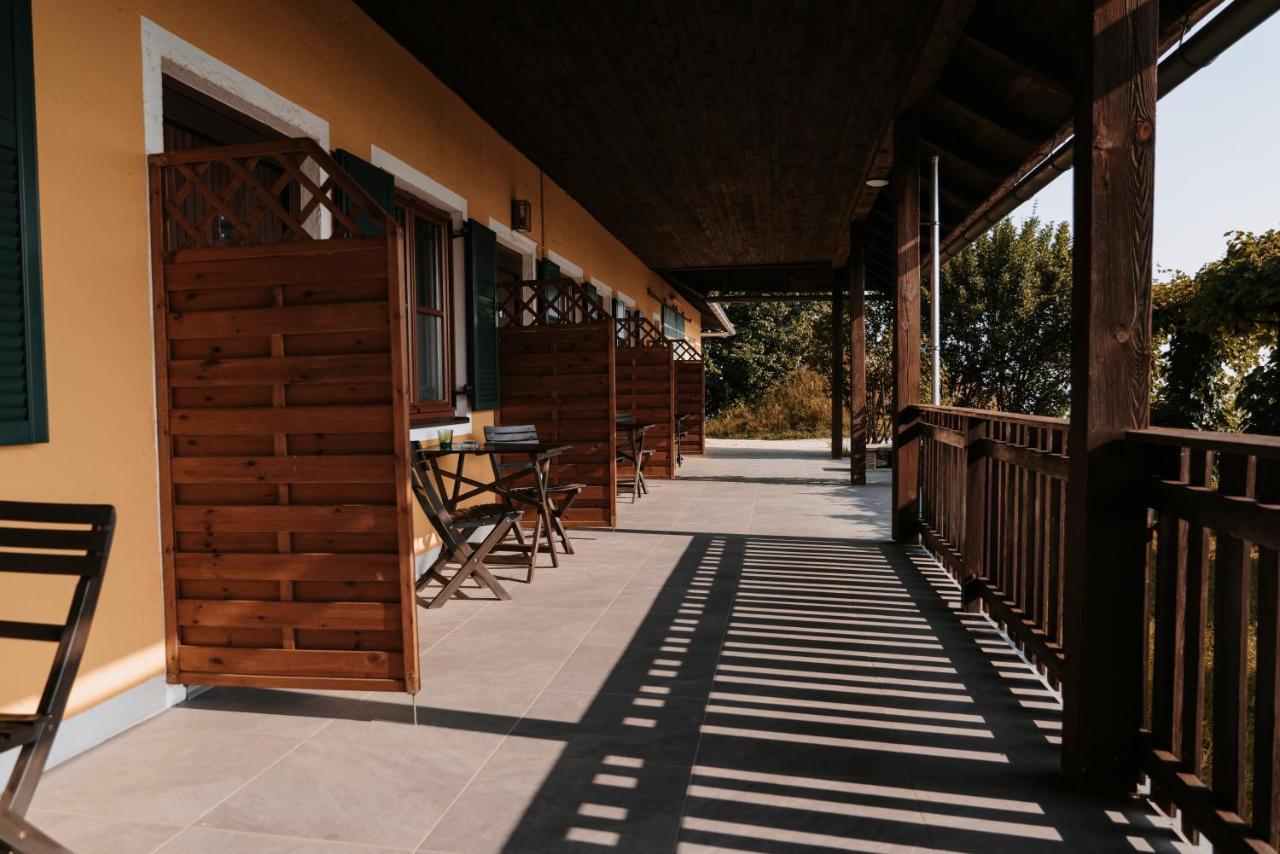 Hotel Stupperhof Kitzeck im Sausal Exterior foto
